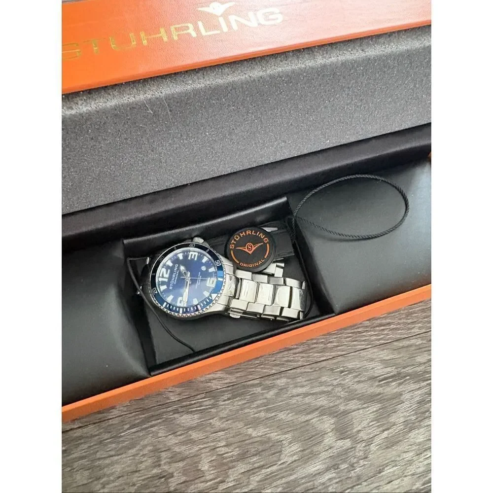 Stührling Regatta Champion Swiss Quartz Men’s Watch In Silver & Blue